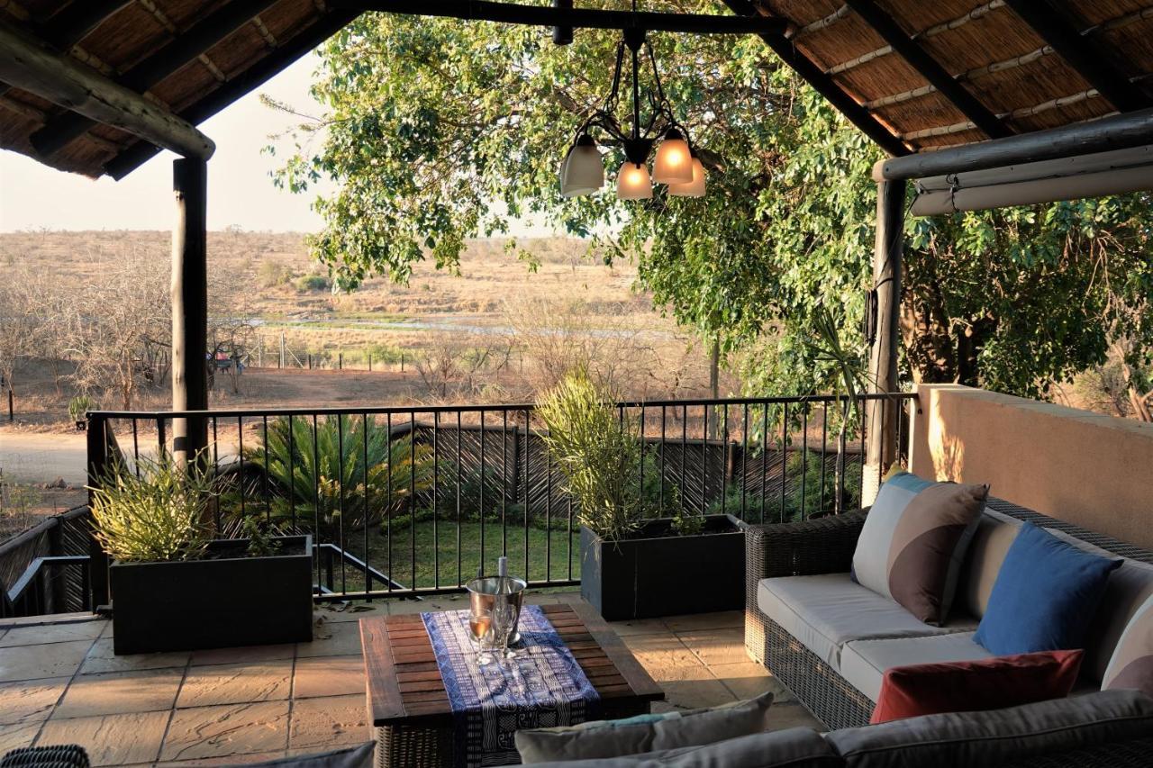 Tau @ Kruger Villa Marloth Park Eksteriør bilde